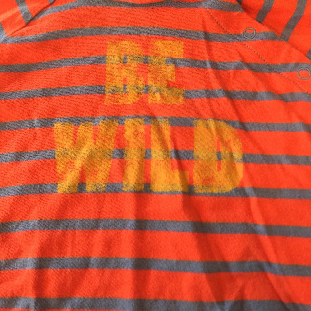 Shirt - Picture 2 of 3